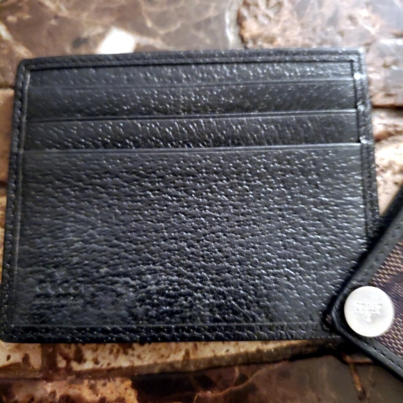 Gucci black canvas monogram Men's Wallet With 2 swivel inserts - Picture 6 of 8